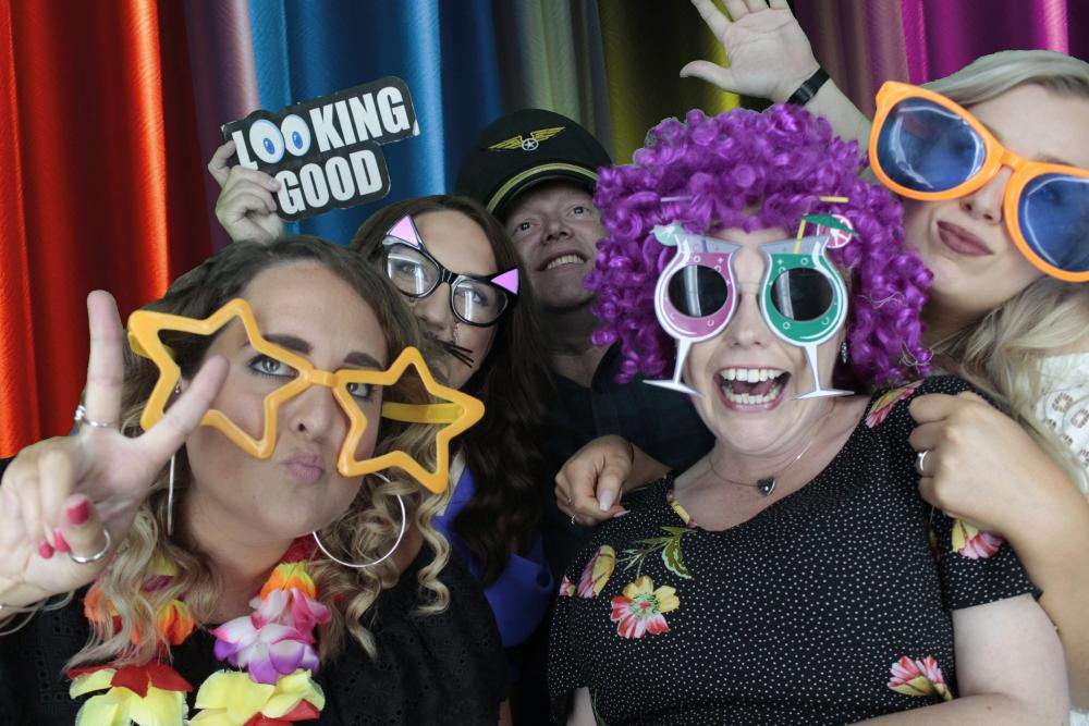 DHL South Regional Meeting | View more photos from the event at gallery.myphotoboothexperience.co.uk/u/MyPhotoBoothExperienceLtd/DHL-South-Regional-Meeting